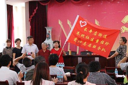老坛酸菜方便面重返超市货架，你还会重新购买吗？